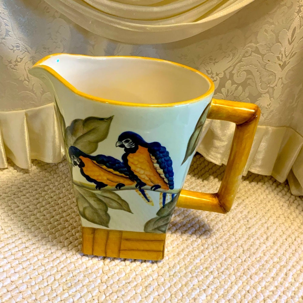 PACIFIC RIM PITCHER